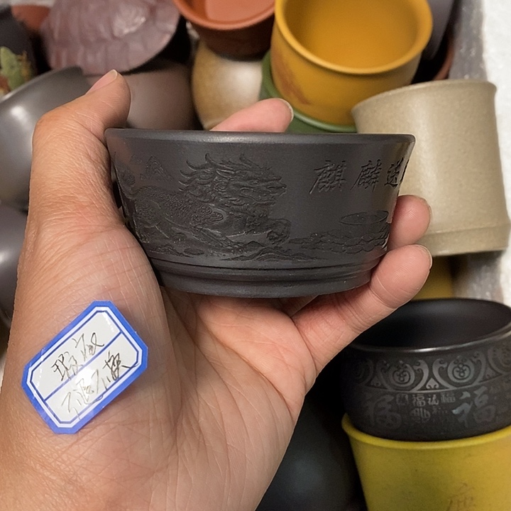 瑕疵不退不换介意勿拍