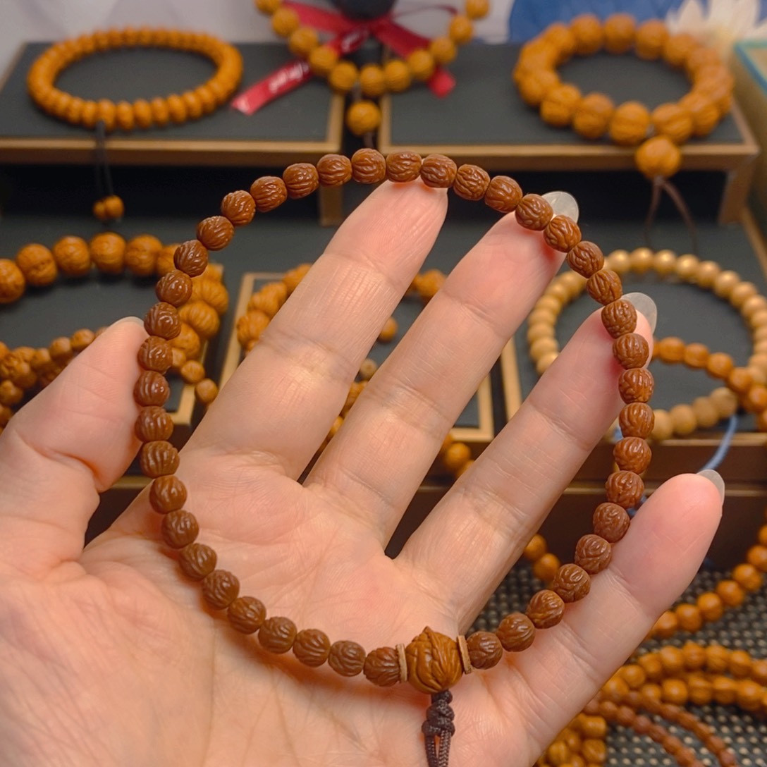 $***吊坠桃核秦岭森林06