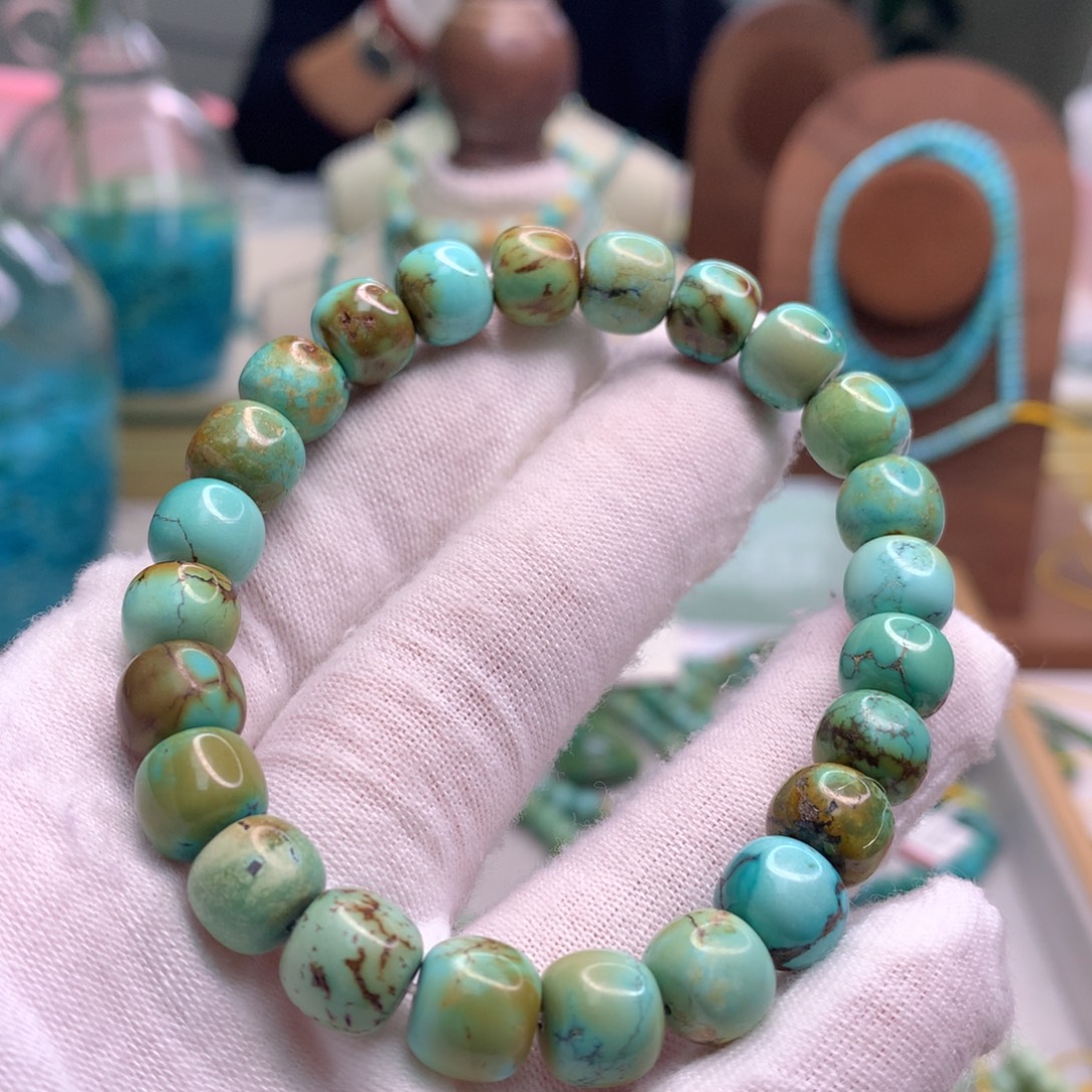 绿松石未镶嵌饰品