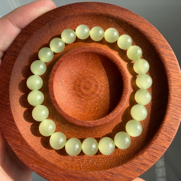 和田玉青海料卡八青提色高冰起荧光