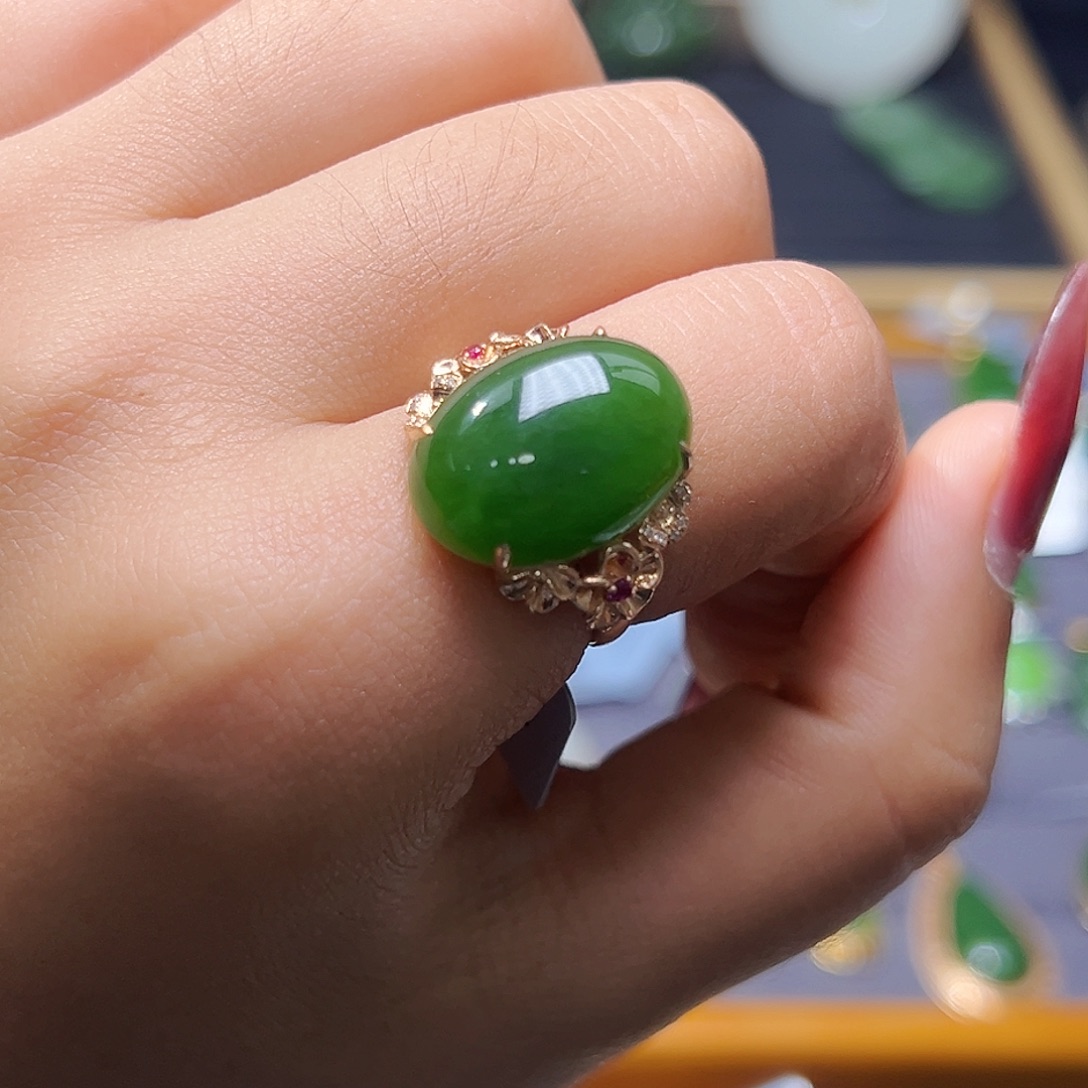 和田玉18K金镶嵌戒指