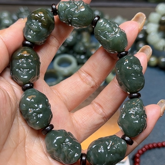 和田玉手串未镶嵌