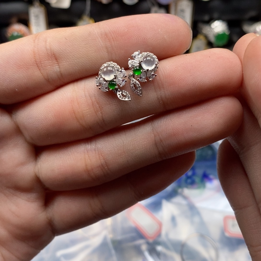 翡翠耳饰银S925镶嵌花*了天然缅甸翡翠a货