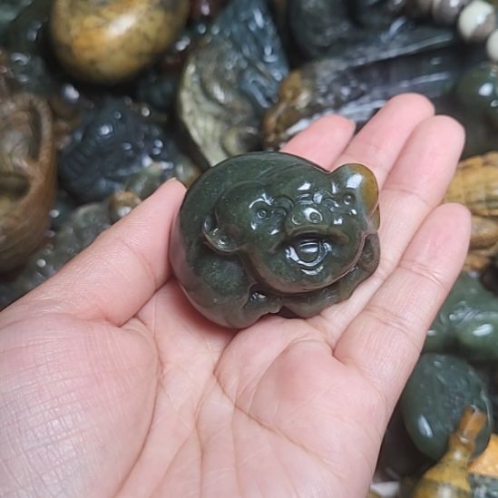 岫岩河磨玉（透闪石质玉）未镶嵌挂件