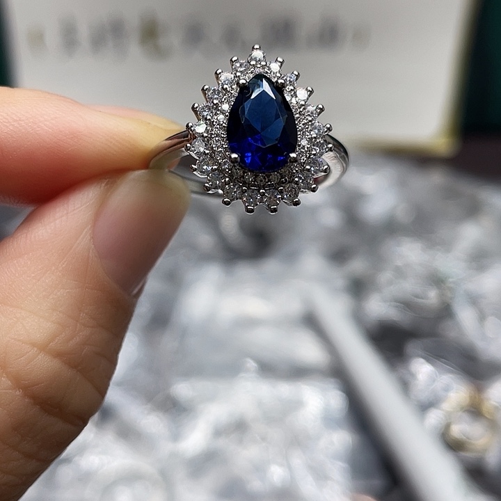 1红宝石（处理）圈口20