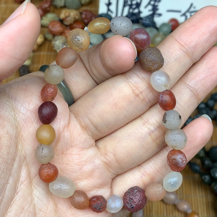 玛瑙/玉髓未镶嵌珠宝半成品美****?