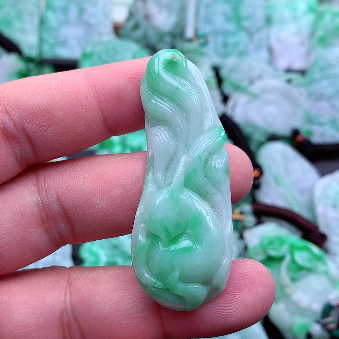 翡翠吊坠(不含链)未镶嵌