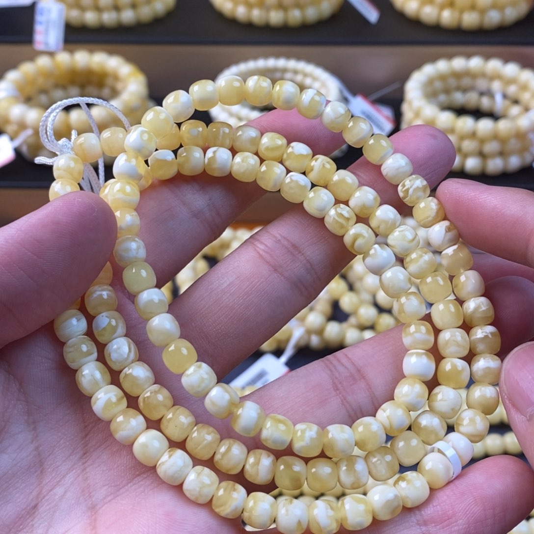 未镶嵌琥珀珠宝奇石耿**子