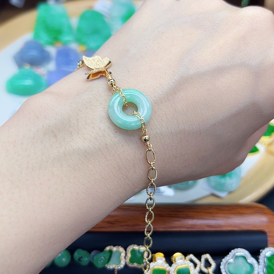 翡翠手链未镶嵌天然缅料A货一件