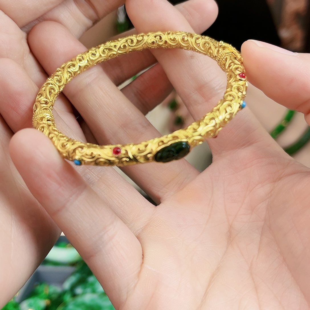 翡翠手镯银S925镶嵌手镯