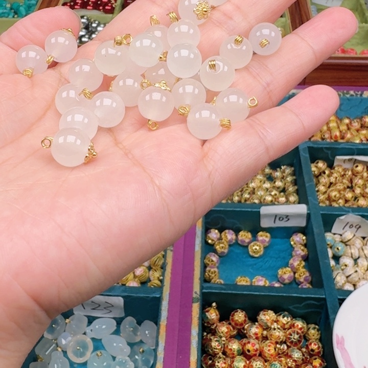 非遗传承手工圆珠扣
