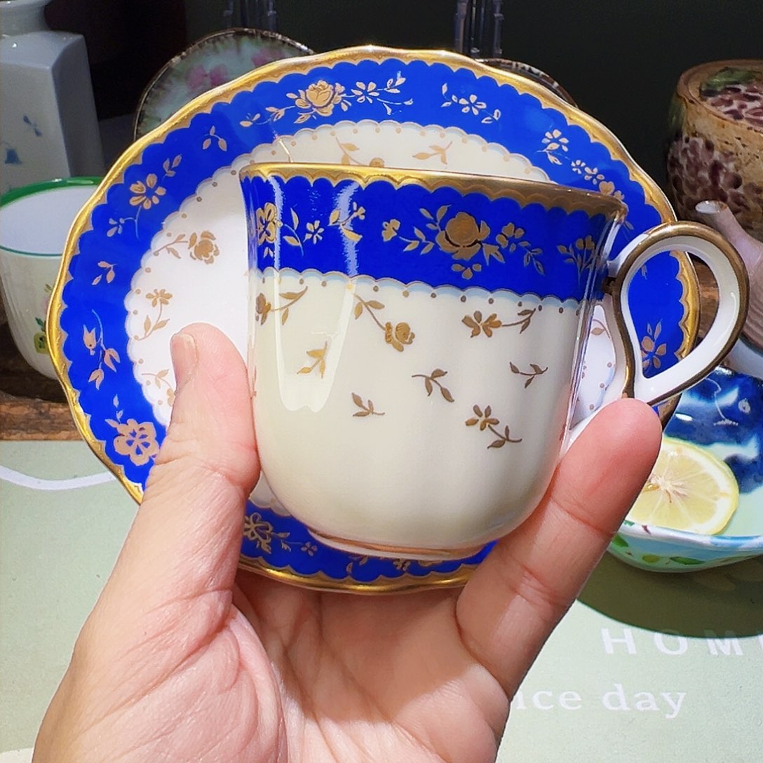 大****T咖啡杯和茶杯也要买个礼物