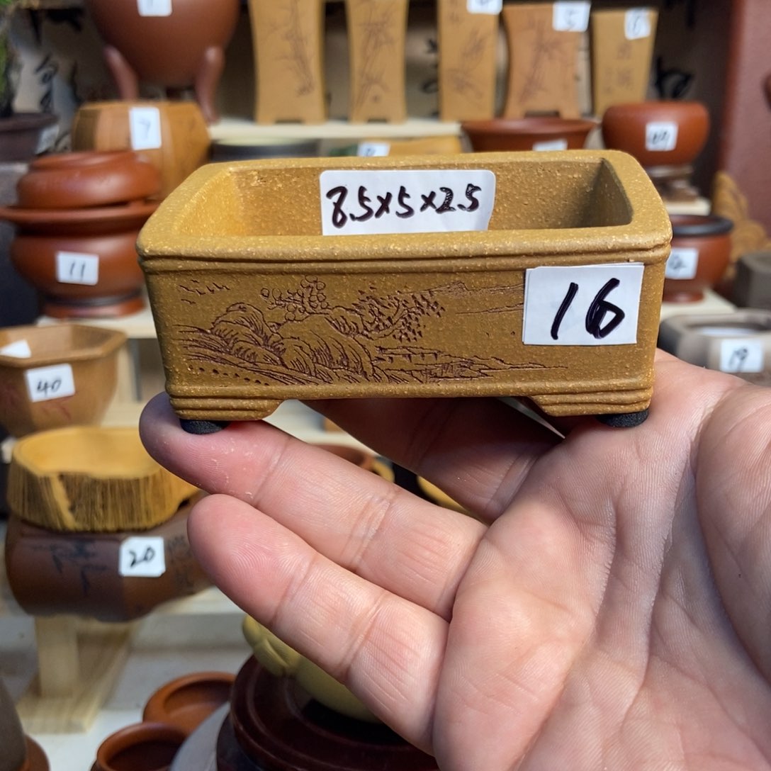 紫砂花盆苏兵，内口经尺寸8.5×5×2.5