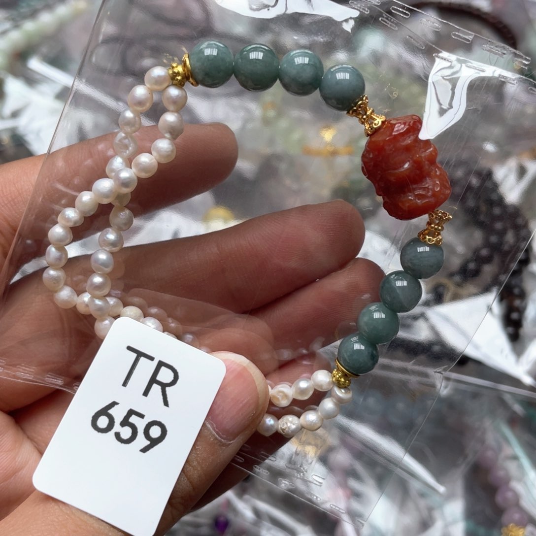 水晶多样性发一只未镶嵌