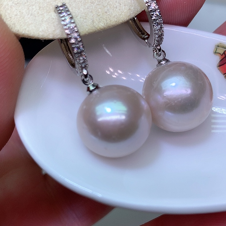 银S925镶嵌耳饰淡水珍珠