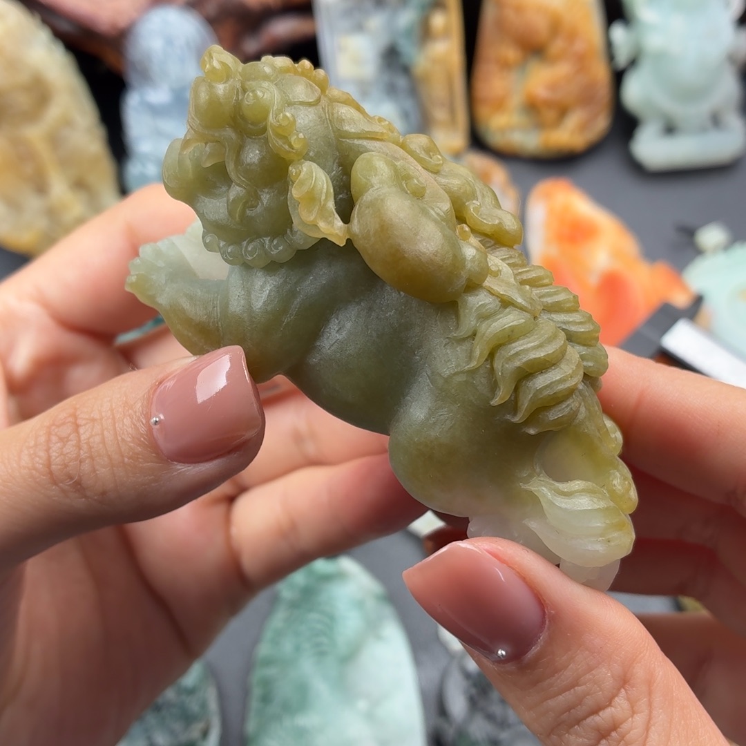 定制翡翠未镶嵌翡翠
