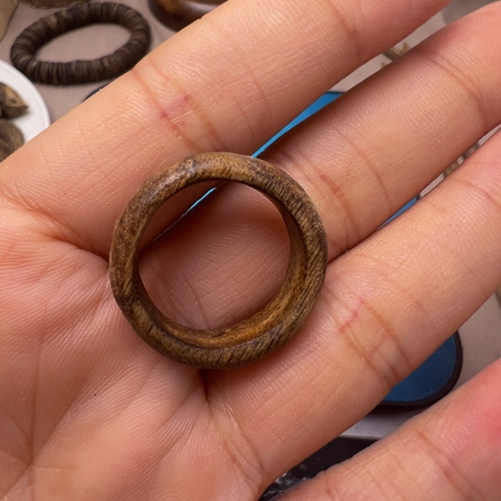 棋楠沉香板指19手围