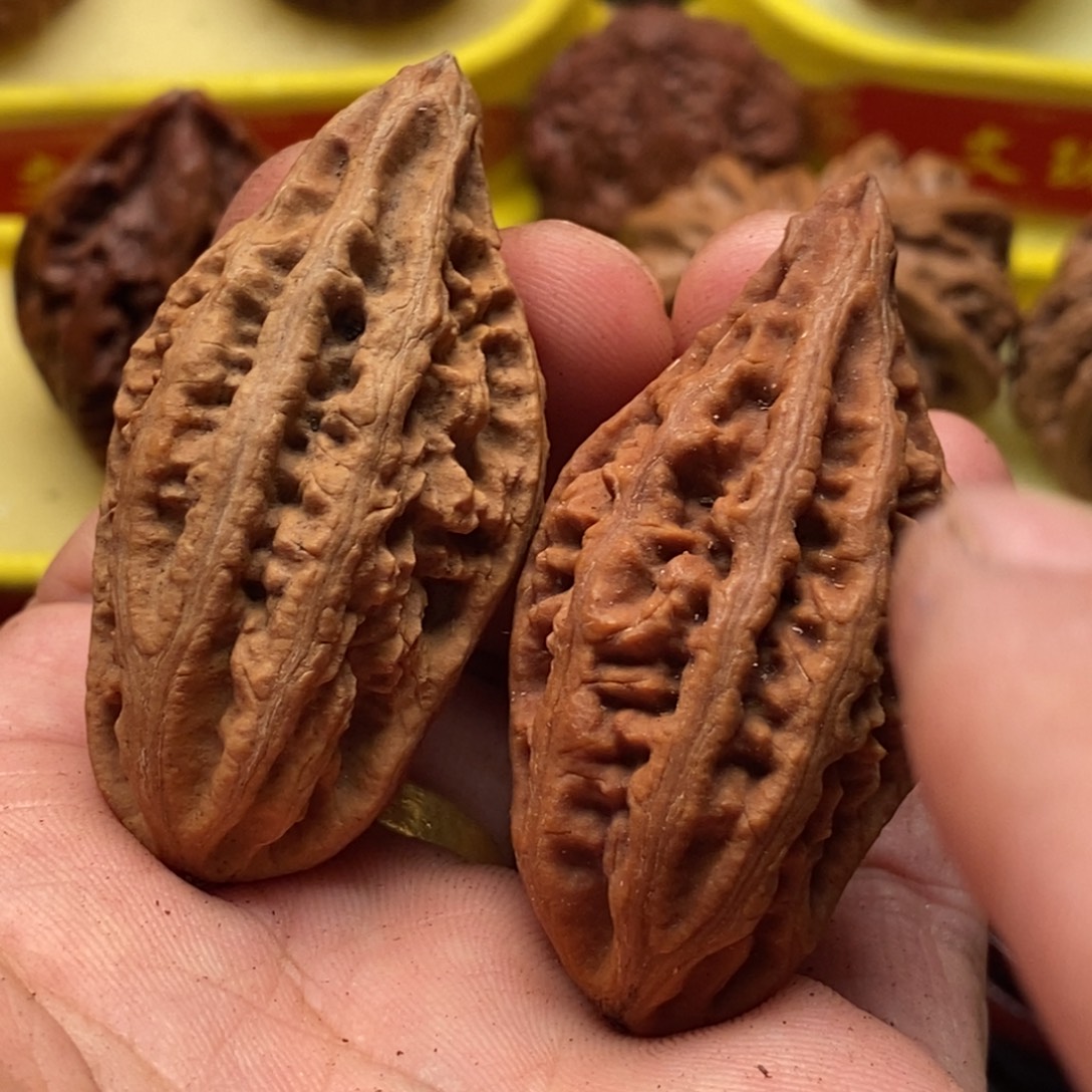 文玩核桃吊坠楸子220