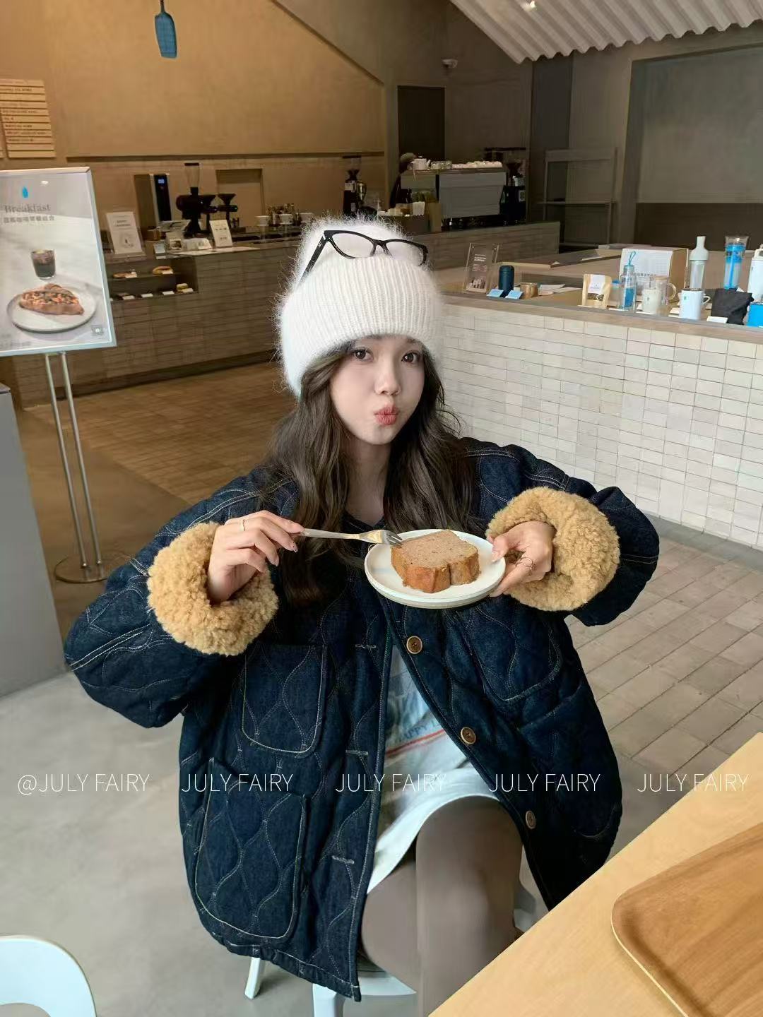 韩妹氛围复古牛仔撞色绗线加厚羊羔毛拼接牛仔外套（毛袖有色差）