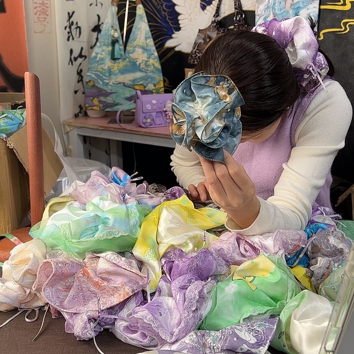 忆***朝022木耳发圈不退不换