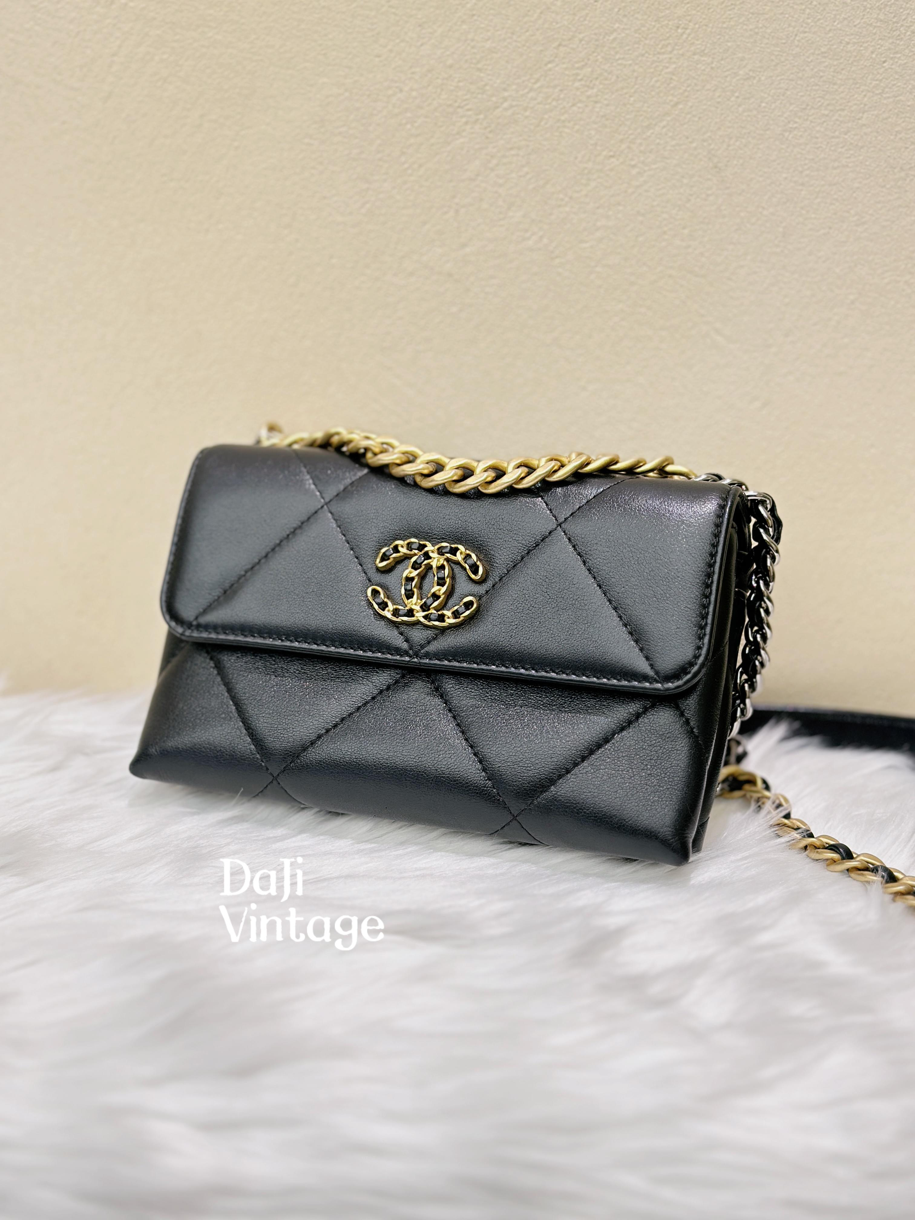 99新 Chanel/香奈儿 香奈儿/sh/Chanel19 bag信封斜挎包