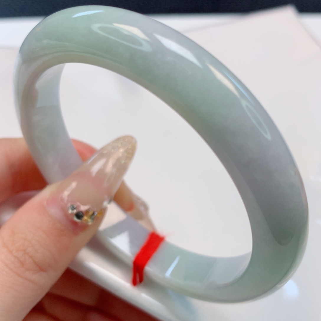 【闪购商品】翡翠手镯未镶嵌57圈