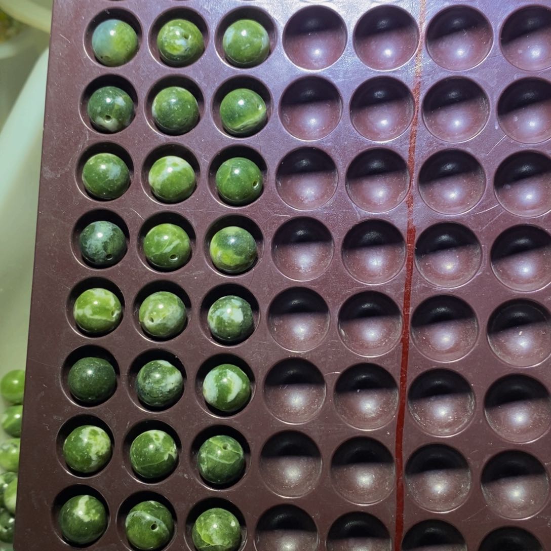 【闪购商品】蛇纹石玉颈饰未镶嵌63