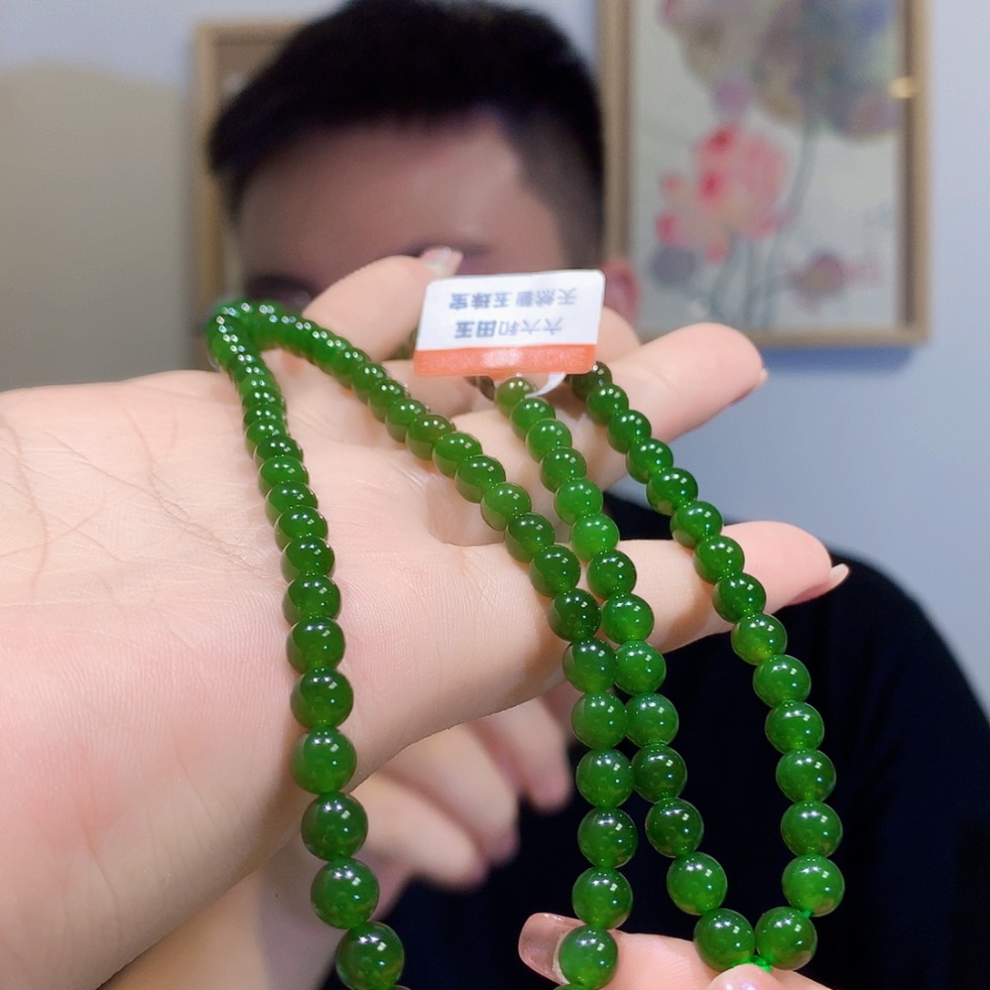 和田玉（碧玉）18K金镶嵌颈饰卡8长链