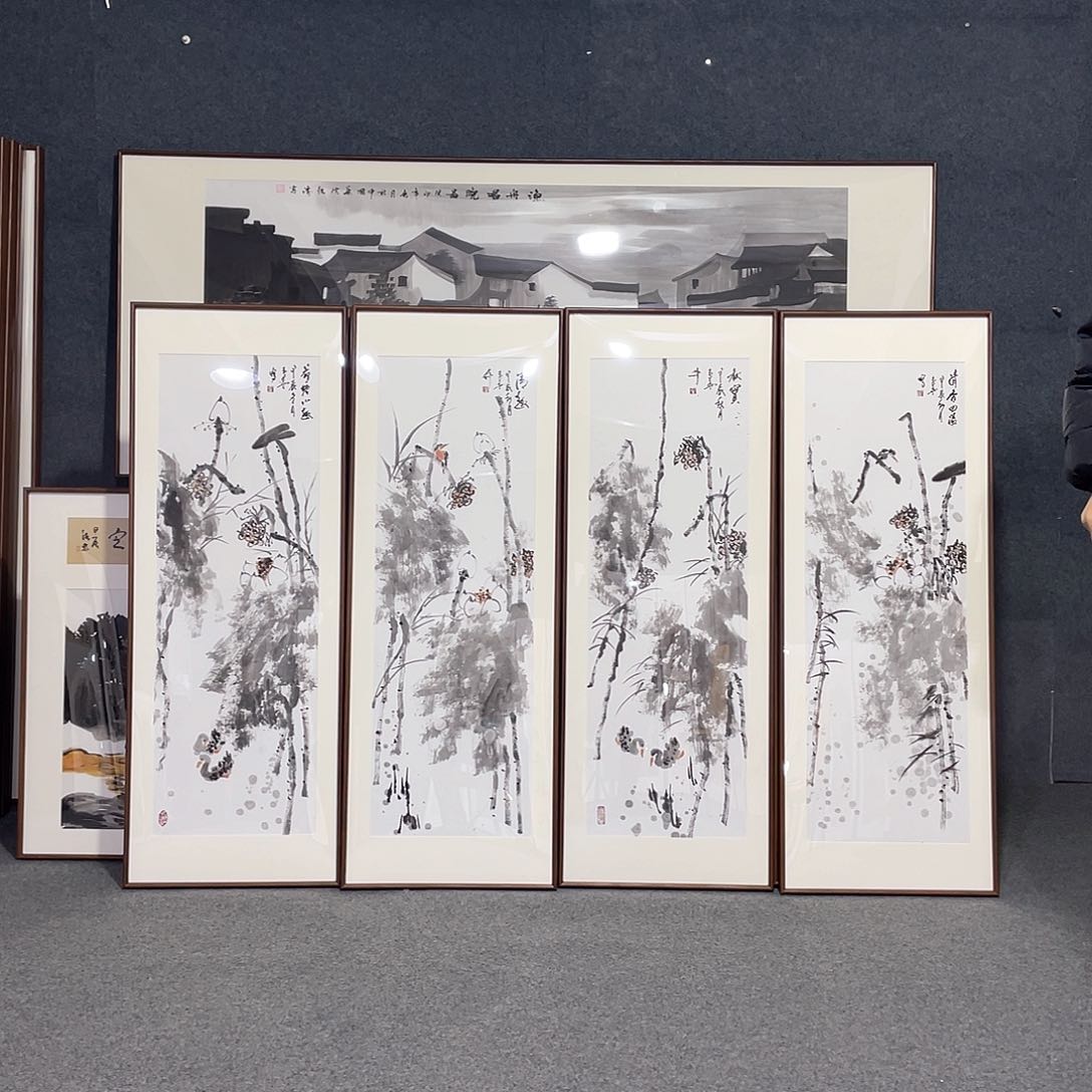 国画手绘画作品带框发
