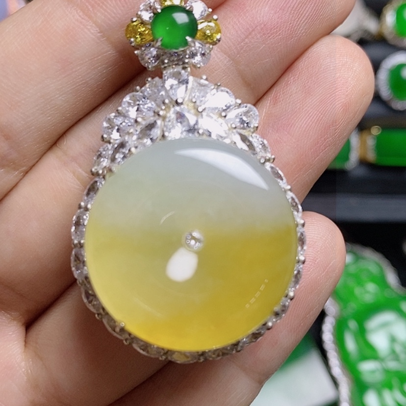 【闪购商品】翡翠挂件银S925镶嵌平安扣