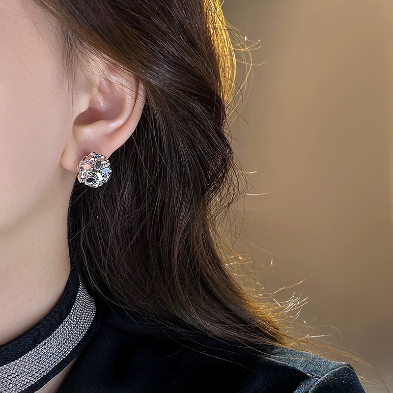 铜合金合成锆石耳饰 小香风气质轻奢时尚百搭复古小众耳环QC3572