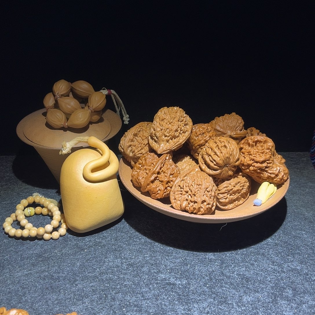 虾***眼文玩核桃把件36苹果