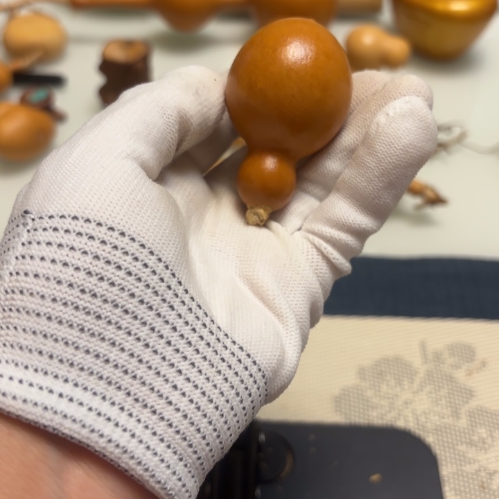 *****天然手捻老皮葫芦