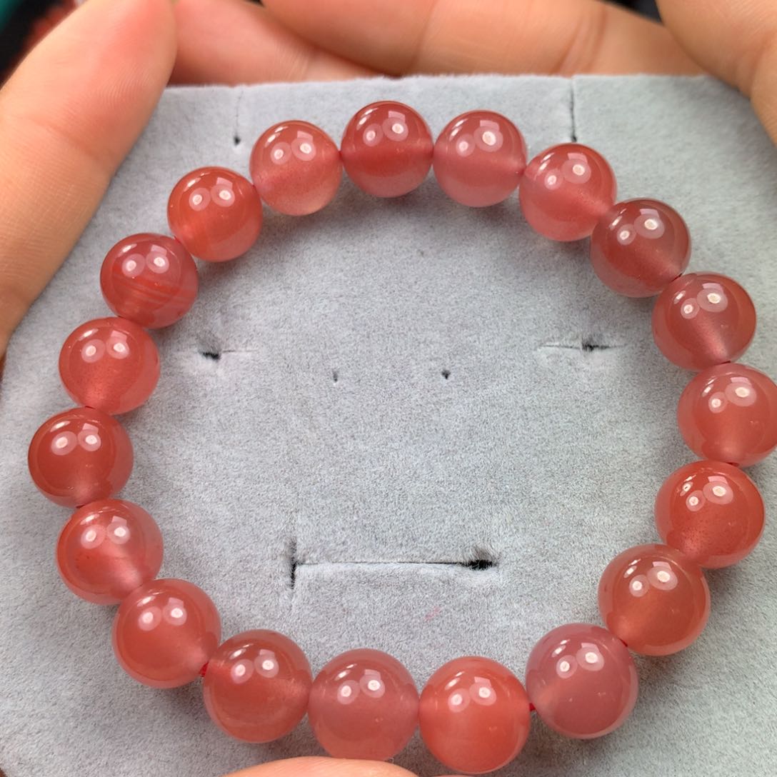 南红玛瑙手串未镶嵌