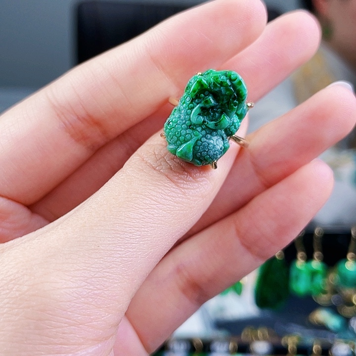 翡翠戒指银S925镶嵌饰品