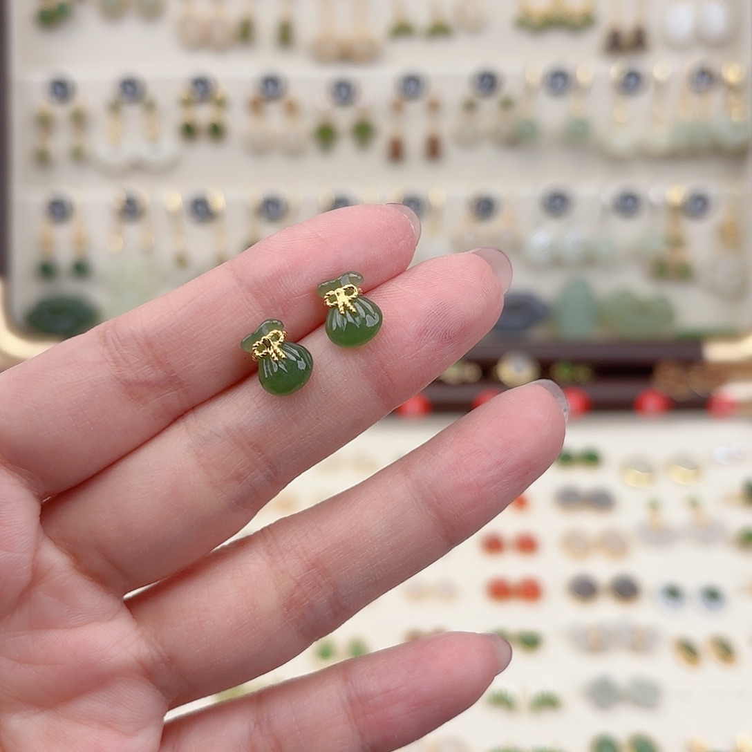 银S925镶嵌和田玉耳饰