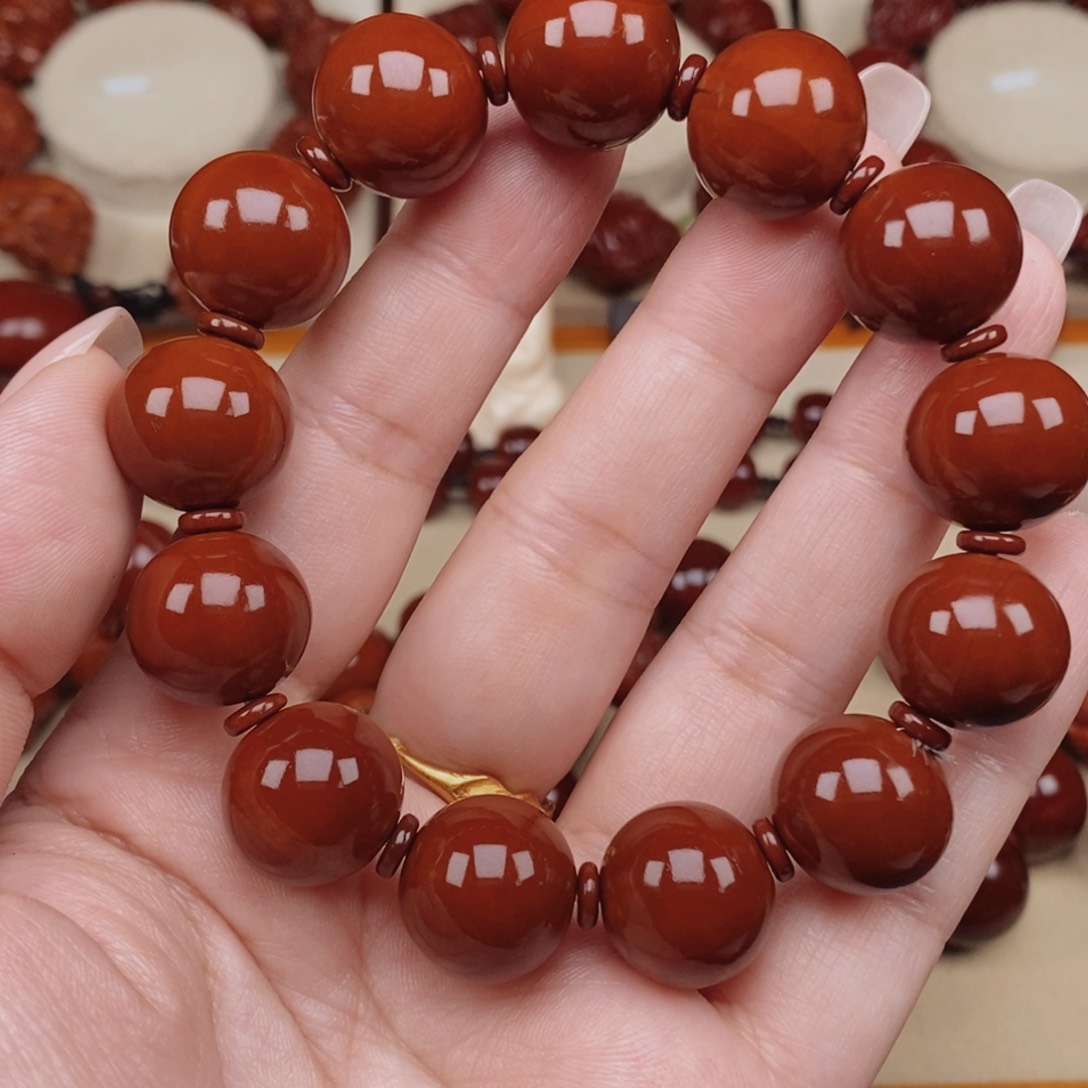 橄榄核吊坠ℳ****ঞ正圆光珠