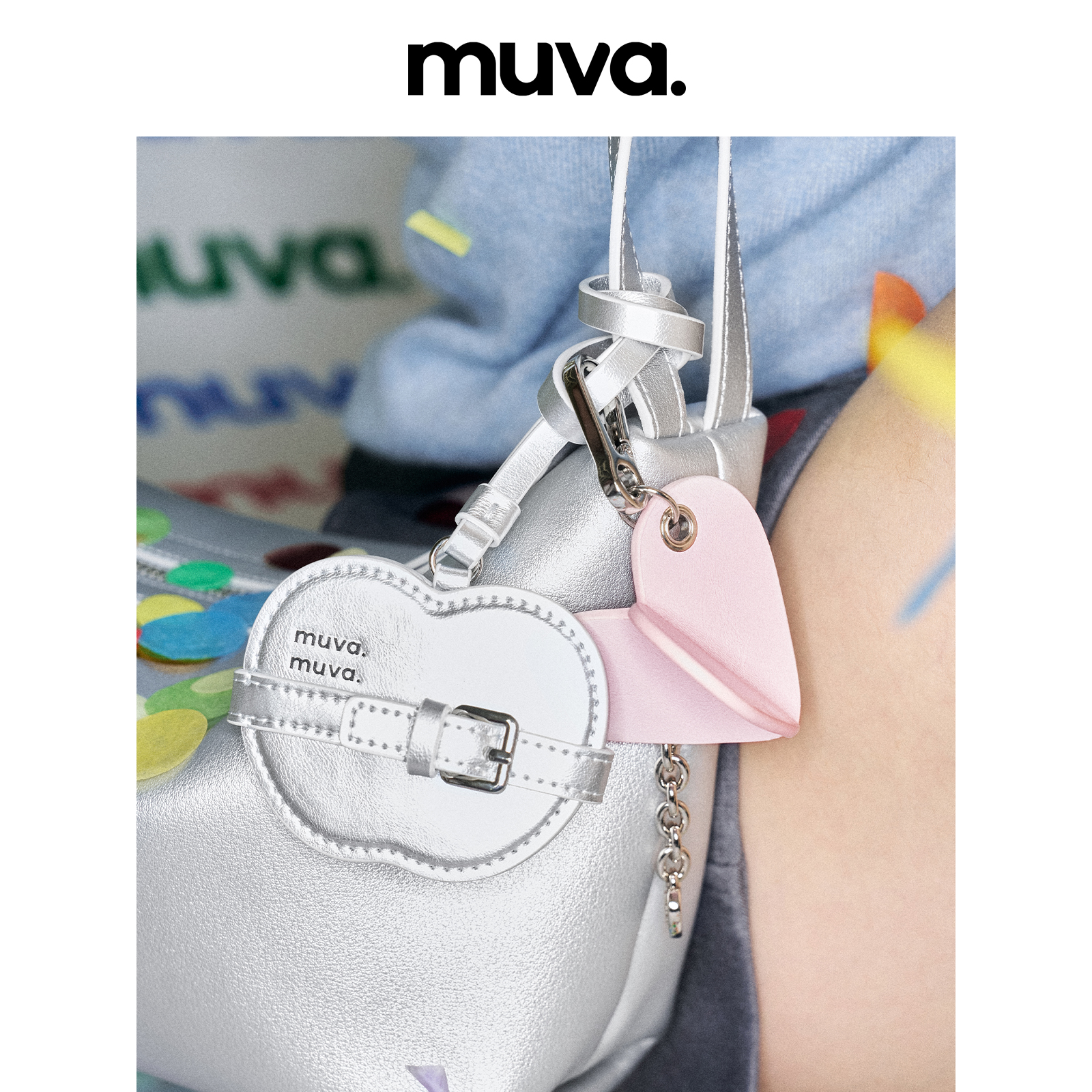 MUVA配饰 扁扁苹果镜补妆镜翻盖小镜子挂饰包挂皮革镜子5.17新品