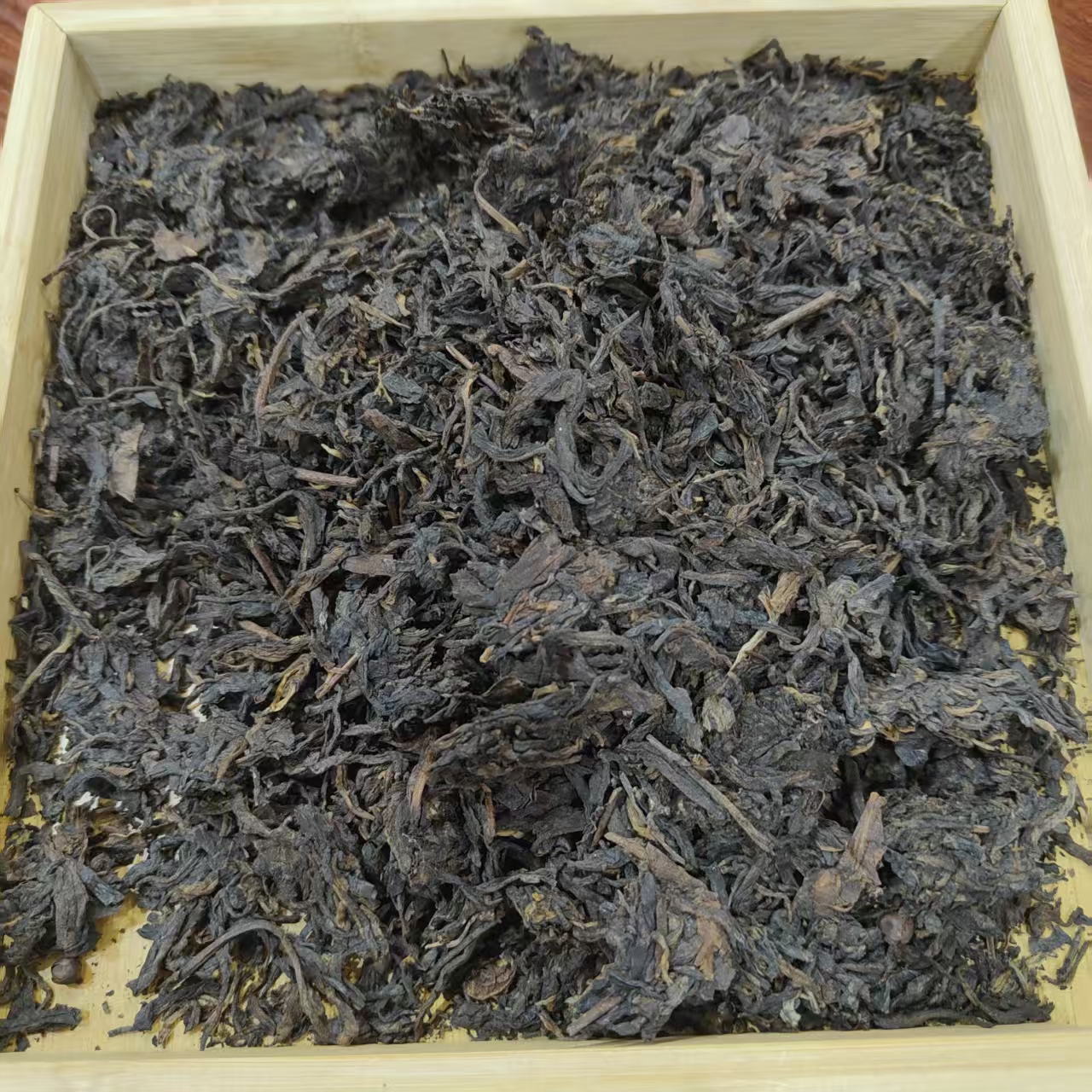 80年代飞台金瓜散块 500克/包  普洱茶 生茶