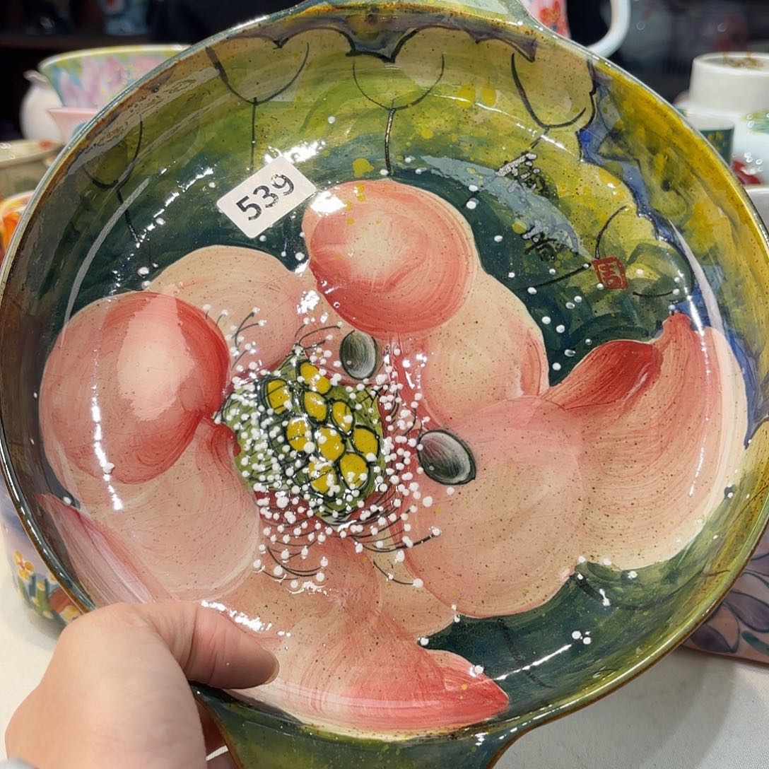 瓷片兔兔嘎嘎嘎好帅