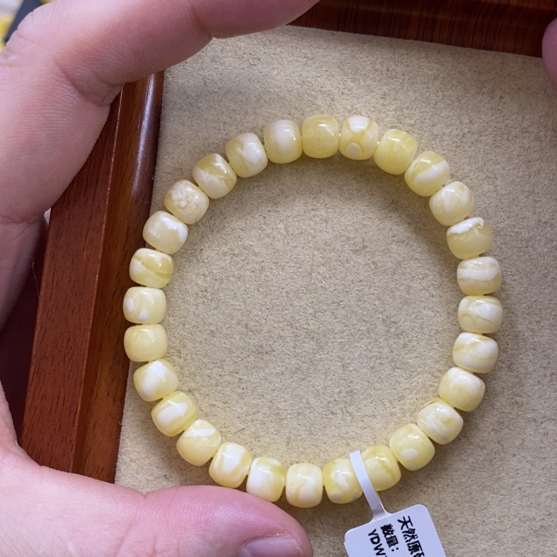 蜜蜡珠宝奇石未镶嵌7.5mm