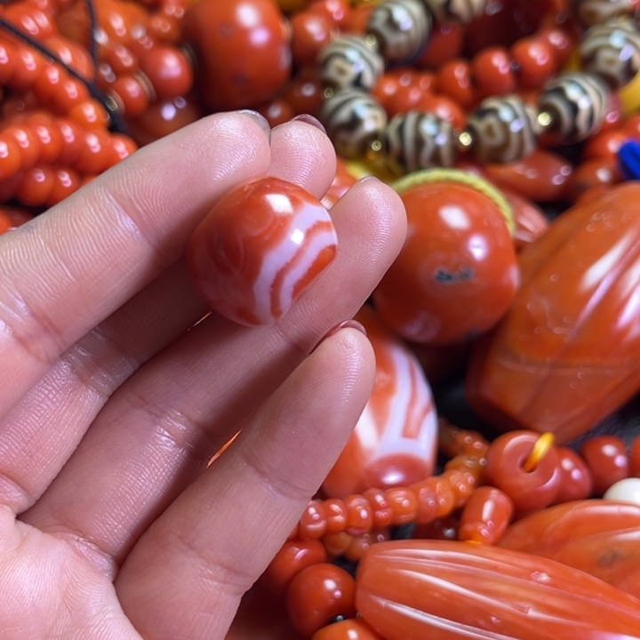 颈饰琉璃河*琉璃……….