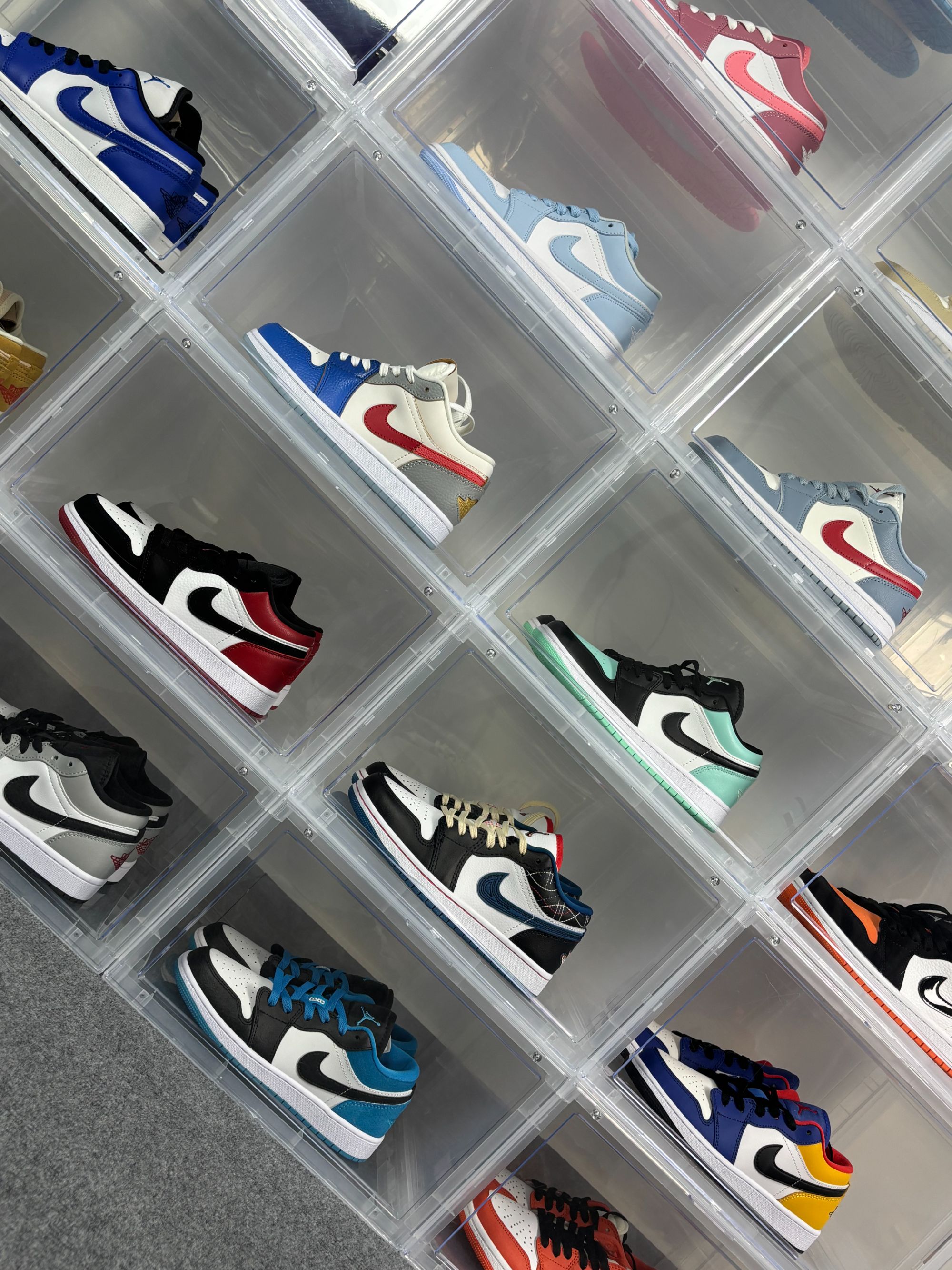 潮流时尚鞋墙定制鞋盒收纳盒球鞋鞋柜透明鞋子鞋墙省空间网红塑料
