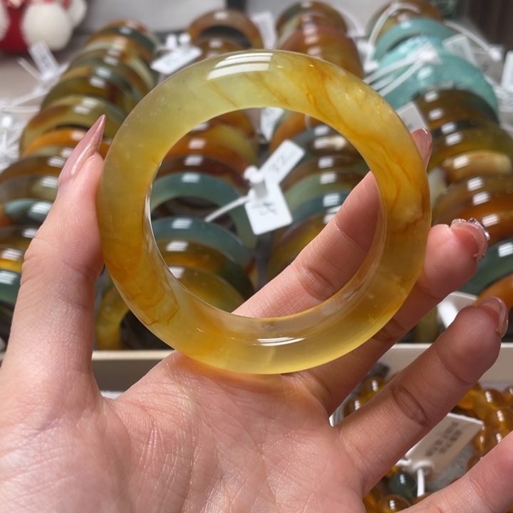 蛇纹石玉未镶嵌手镯52.3