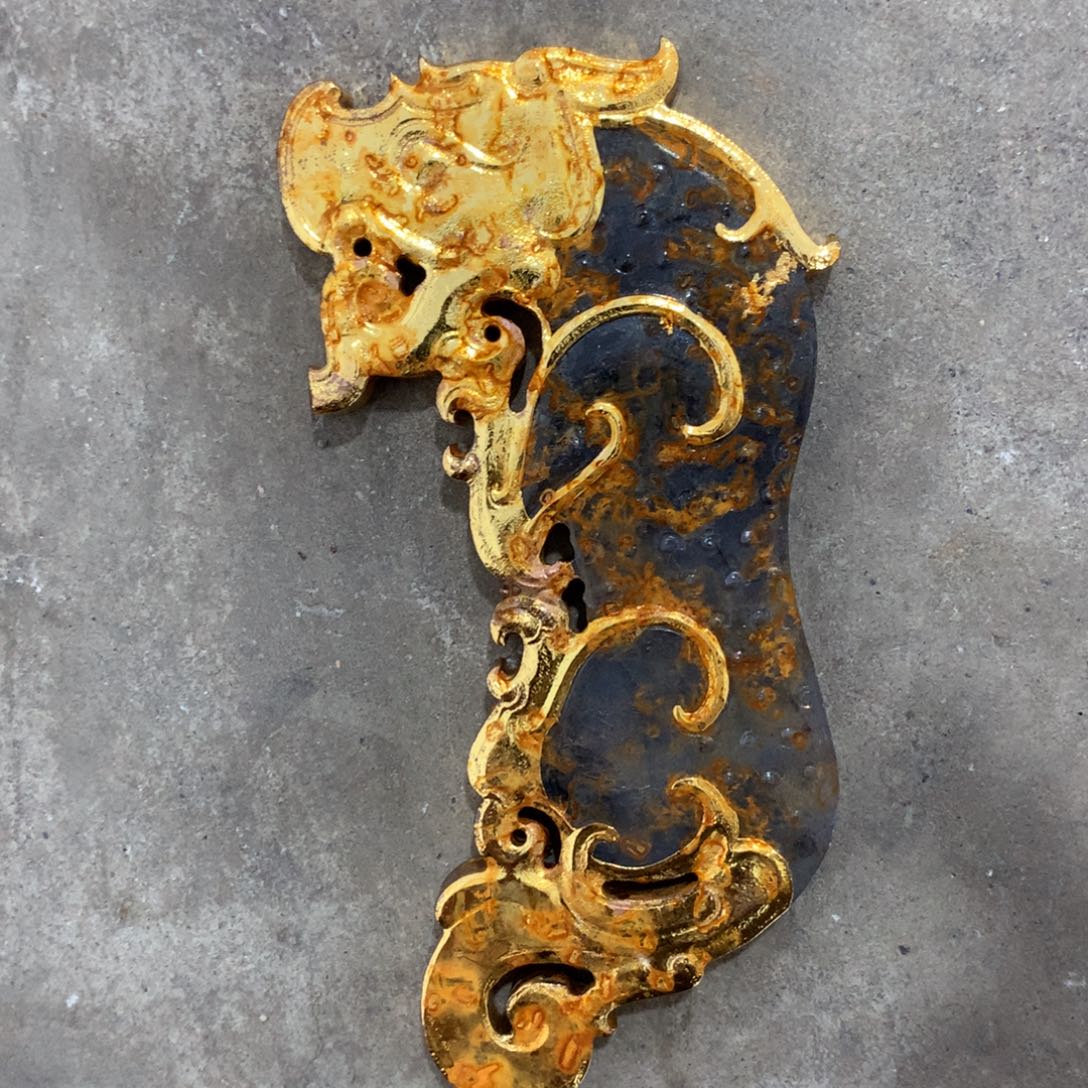 透闪石质玉未镶嵌挂件