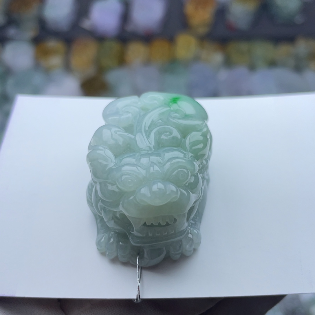 翡翠颈饰未镶嵌貔貅