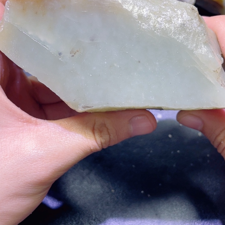 和田玉未镶嵌珠宝半成品