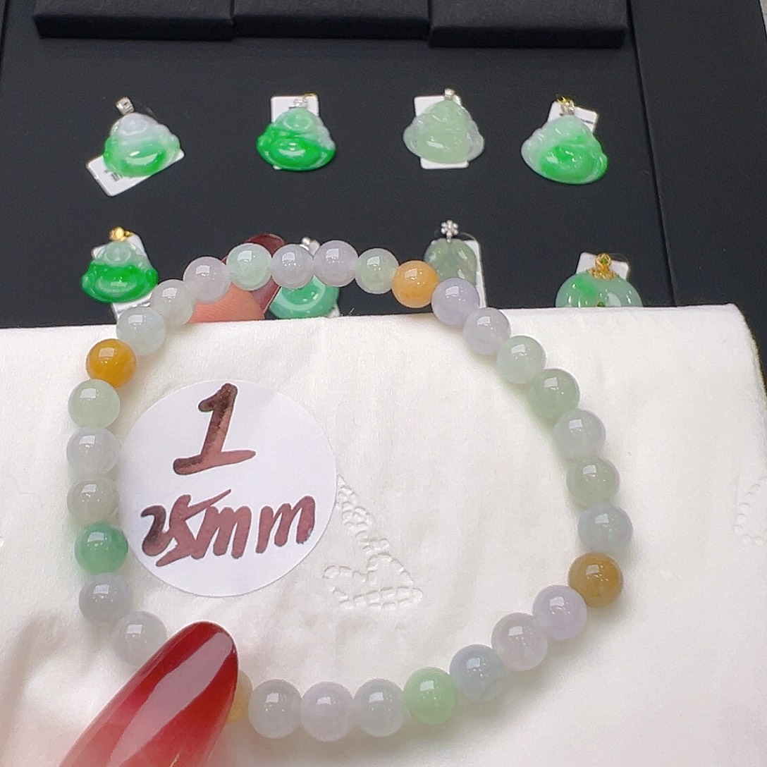 翡翠未镶嵌颈饰福利