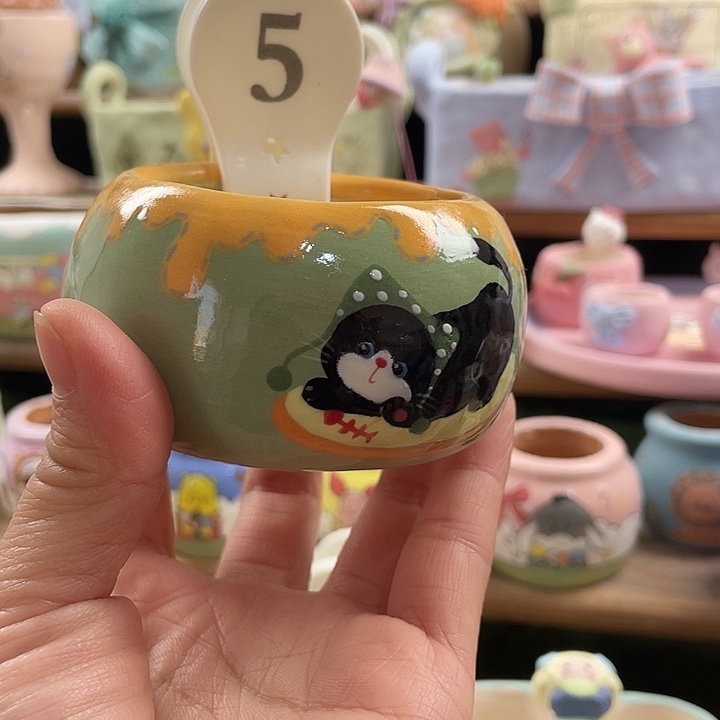 5…..手工手绘花盆