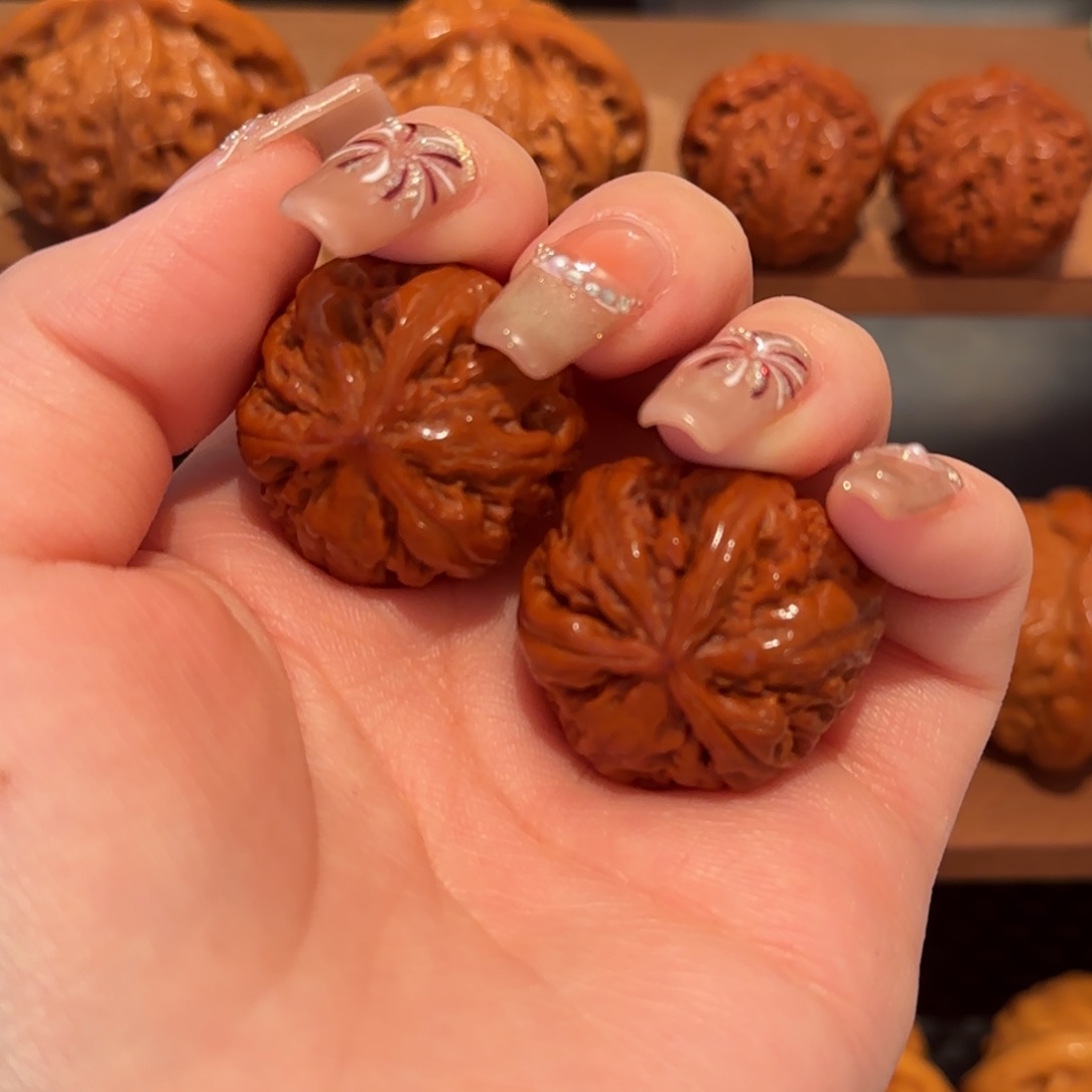 桃核吊坠喊*山南瓜墩三棱手捻 683